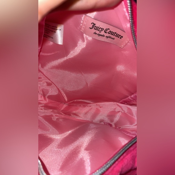 Juicy Couture cosmetic Bag- NWOT - Picture 2 of 2